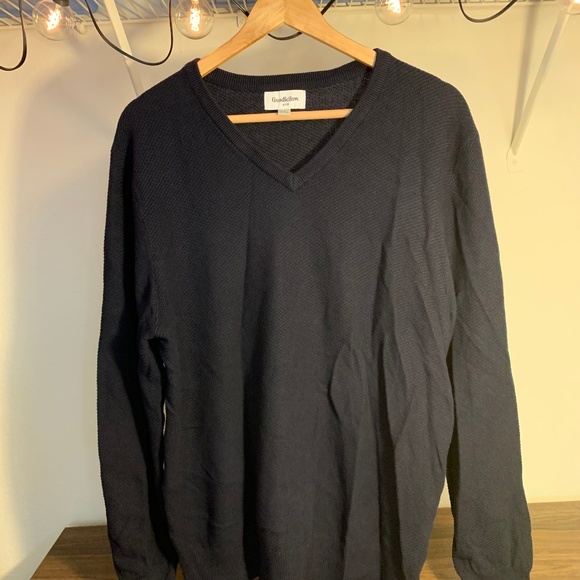 Goodfellow and co Vneck Sweater - Picture 1 of 4